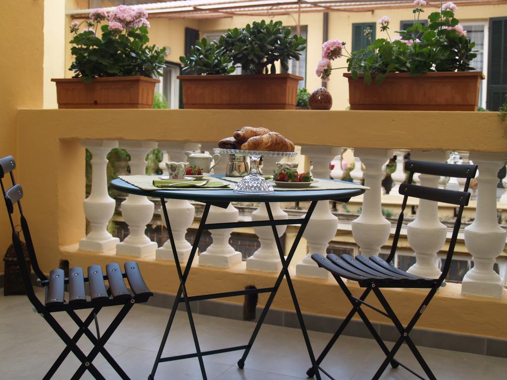 B&B Casa Trucchi เวนติมิญา ภายนอก รูปภาพ